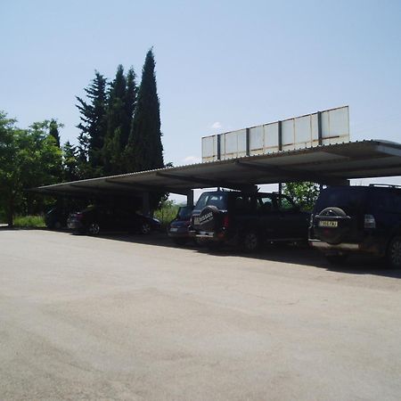 Hotel Manzanares Exteriör bild